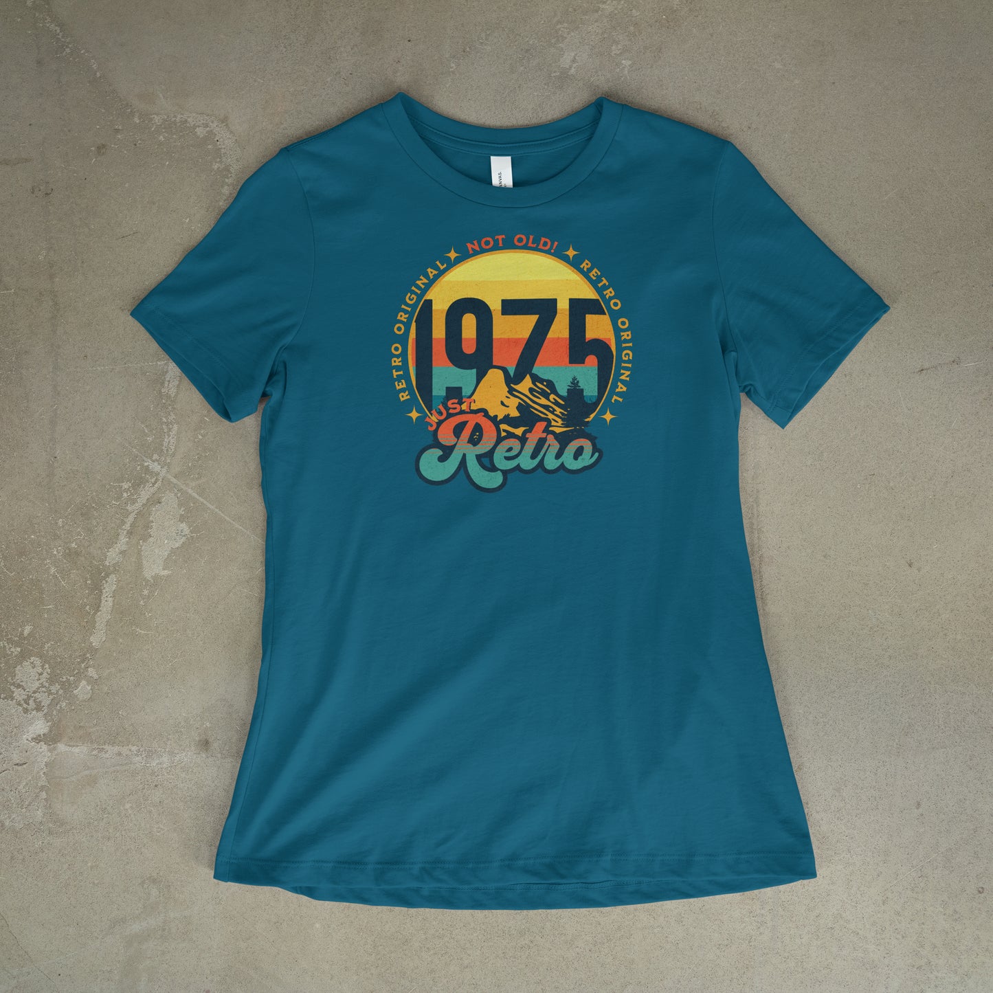 Geschenk zum 50. Geburtstag, Trend Shirt "Not old! Just Retro" 1975, Geburtstagsgeschenk für Jahrgang 1975 im retro style